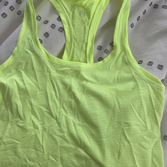 BRAND NEW lululemon tank top - Picture 2 of 5
